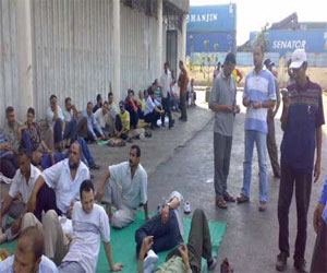   مصر اليوم - تسونامي السياسة يضرب الاستثمار في مقتل